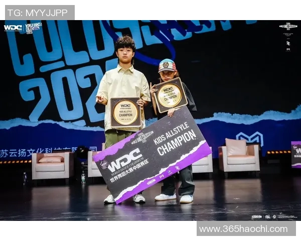 武汉极限运动队的奋斗历程与世界街舞大赛的精彩瞬间 武汉极限运动队的奋斗历程与世界街舞大赛的精彩瞬间