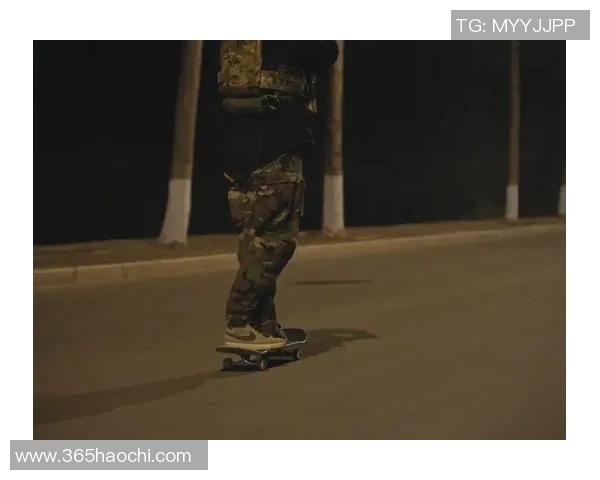 重庆滑板队如何通过战术创新实现进攻模式的全面升级与突破