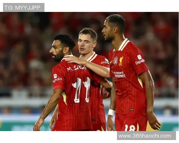 哈德斯非尔德主场迎战利物浦决战英超争夺激烈展开 哈德斯非尔德主场迎战利物浦决战英超争夺激烈展开