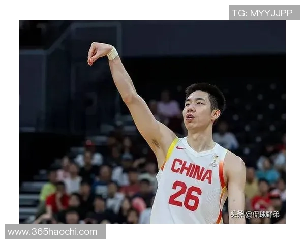 朱俊龙：从青涩少年到职场精英的成长历程与奋斗故事