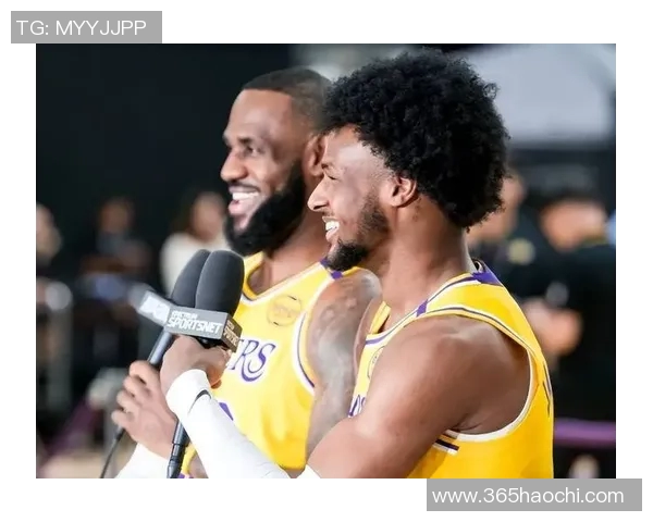 詹姆斯父子共同迎来新篇章布朗尼正式宣布参加NBA选秀