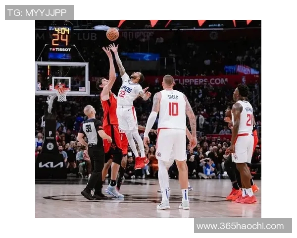 黄蜂与猛龙季前赛精彩对决全场录像回放及精彩瞬间分析