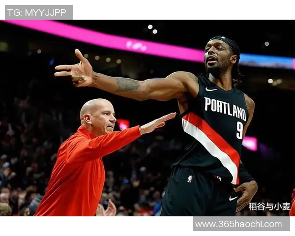 杰拉米格兰特的崛起之路:从潜力新星到NBA明星的蜕变故事 杰拉米格兰特的崛起之路:从潜力新星到NBA明星的蜕变故事